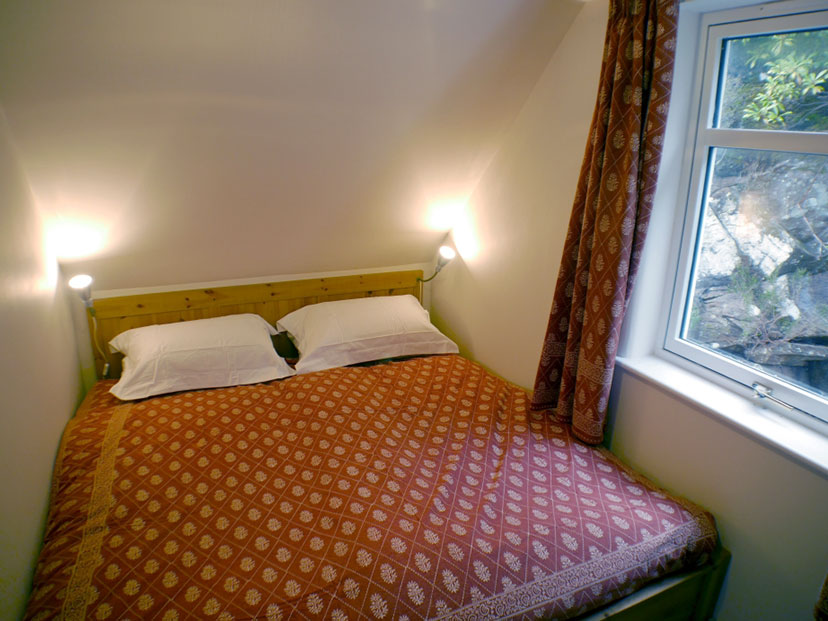 Back bedroom